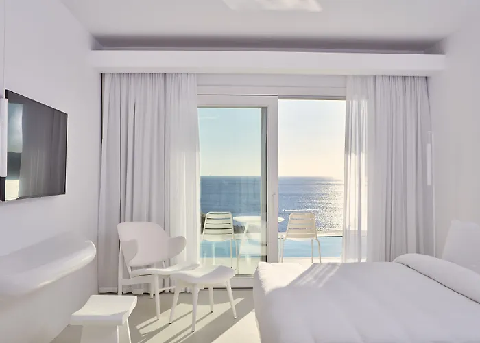 Station touristique Myconian Imperial - Leading Of The World